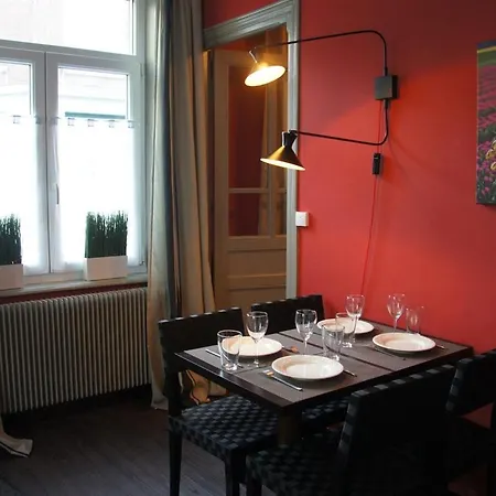 Loger A アパート ラ・マドレーヌ