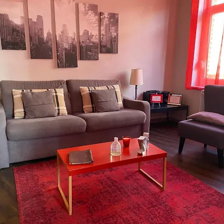 アパート Loger A ラ・マドレーヌ